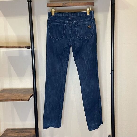 Rock&Republic Limited Edition Recession Collection Dark Wash Straight Leg Jeans - Picture 1 of 16